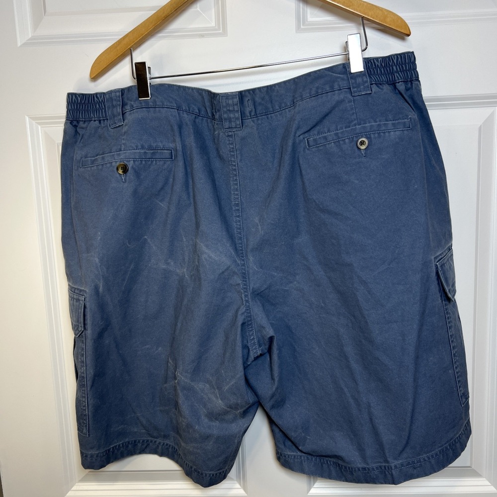 LL Bean Mens 44 Comfort Waist Cargo Shorts Faded Blue Stretch Outdoor Work Trail - Picture 3 of 14